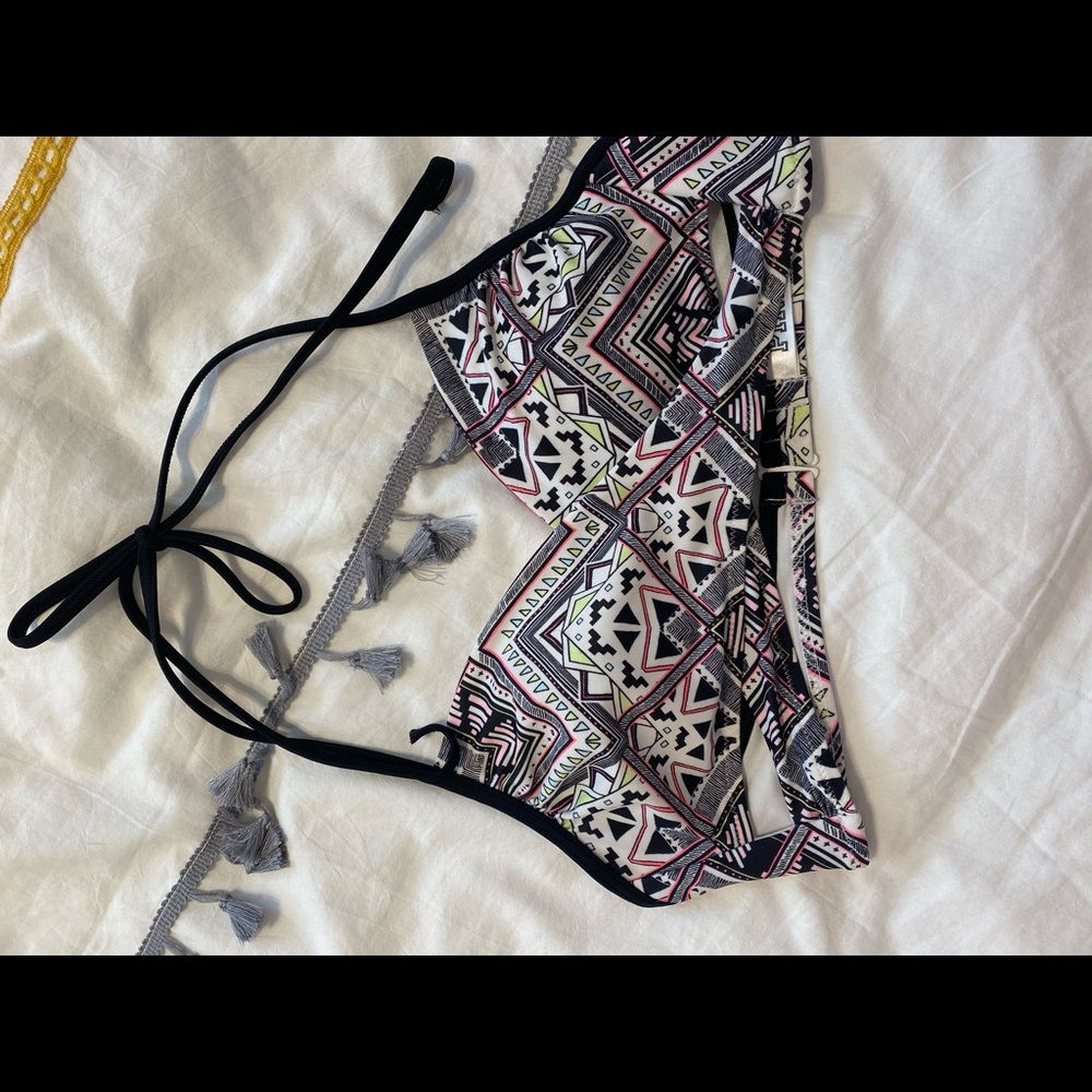 Pink Victoria’s Secret swim top small